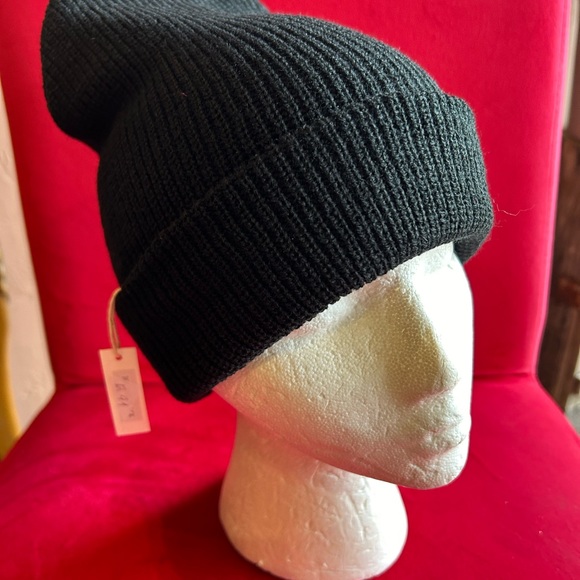 Black Slouchy Double Layer Beanie NWT - Picture 3 of 4